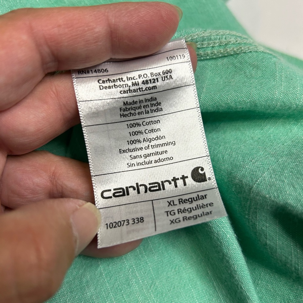Carhartt Women's XL 16-18 Relaxed Fit Button Down Shirt. Teal Color - Picture 5 of 7